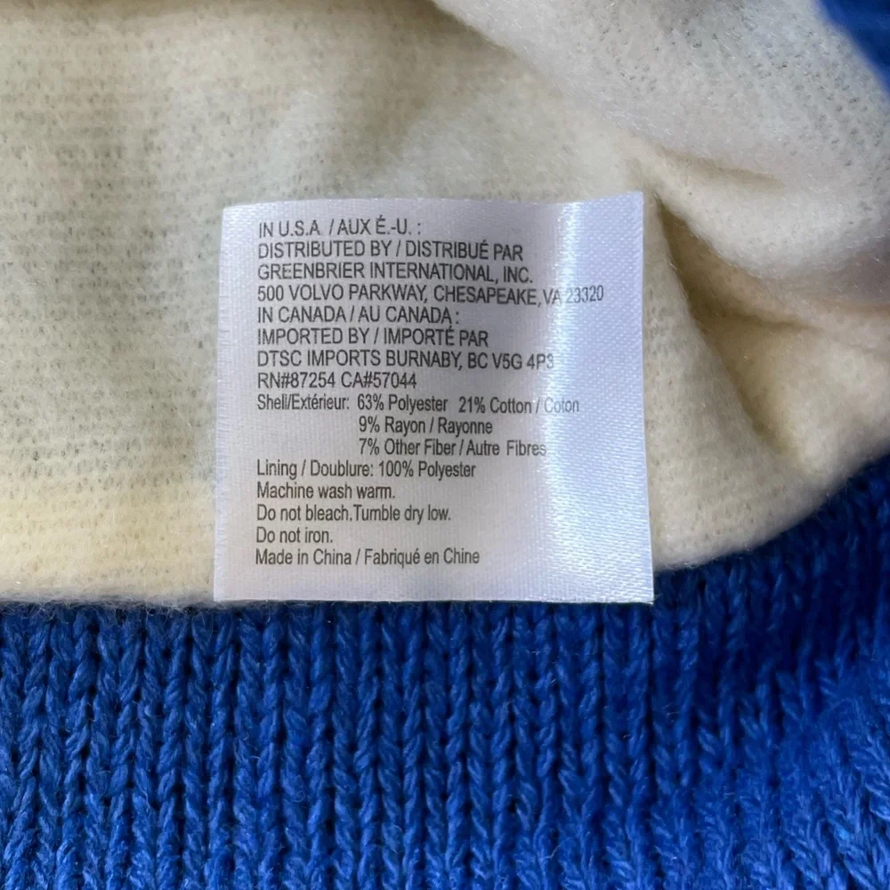 Juncture Cobalt Blue and White Snowflake Fleece Lined Knit Hat with Pom NWT
